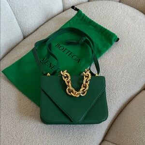 Bottega Veneta Emerald Green Shoulder Bag with Gold Chain